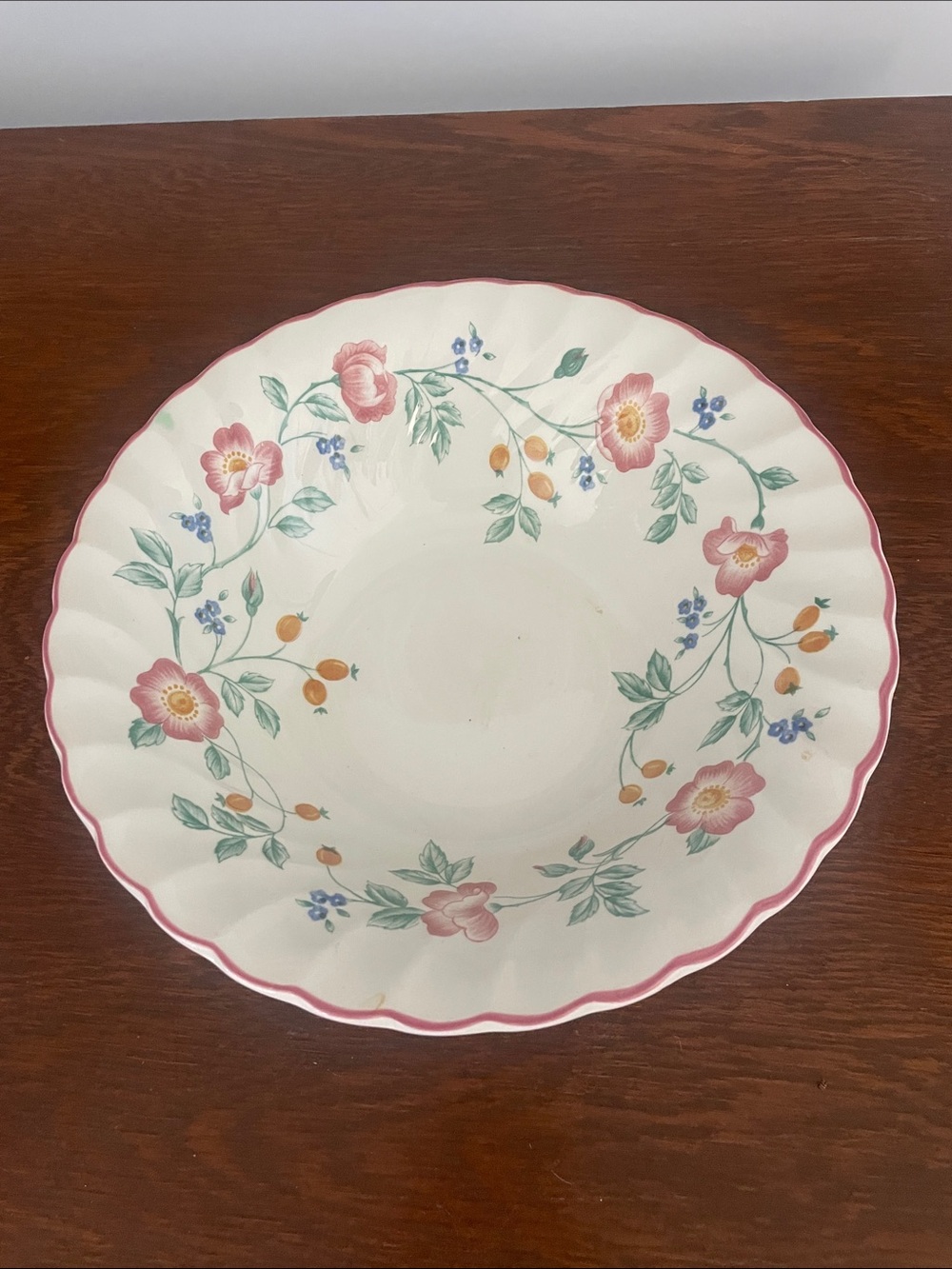 Floral Scalloped Ceramic Serving Bowl in Pink and Green